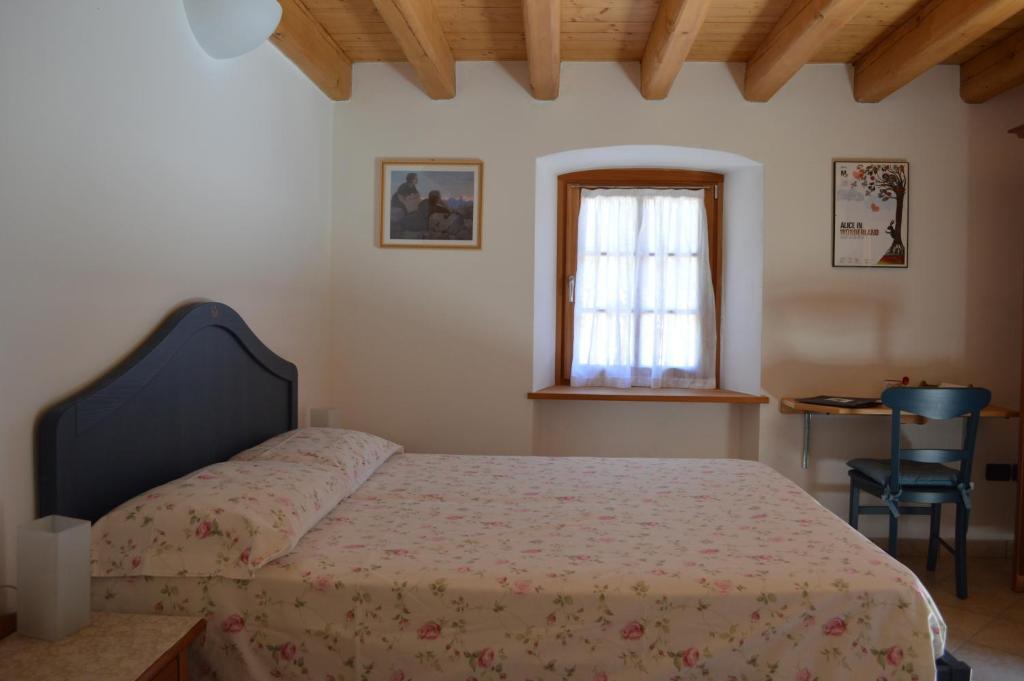 B&B Arlanch 8 Vallarsa Kamer foto